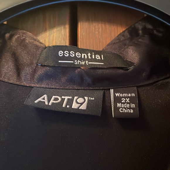 APT. 9 Black Plus Size 2X Satin-like Short Sleeve Top. Classic for any closet - Picture 3 of 12